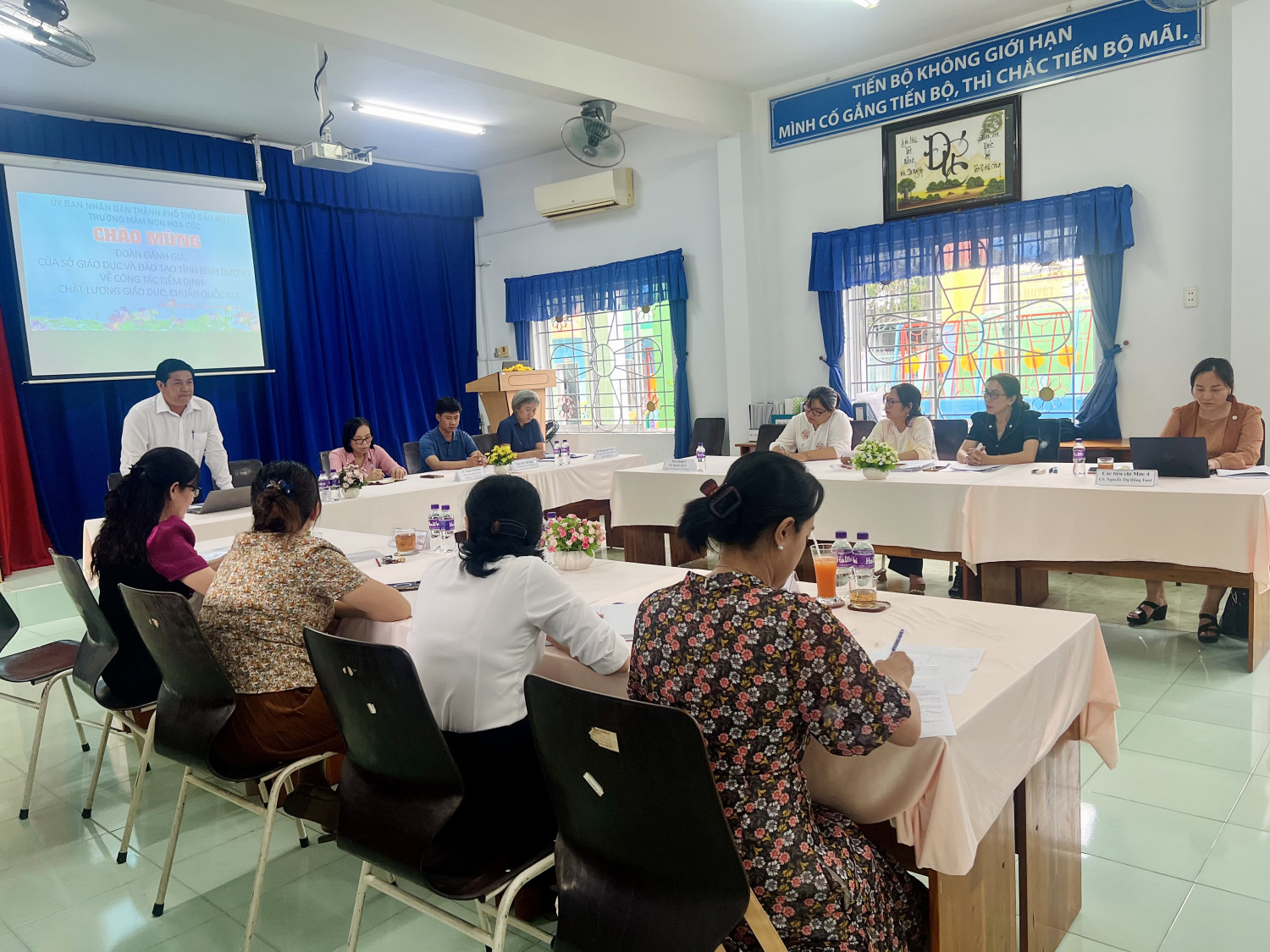 TRƯỜNG MÂM NON HOA CÚC ĐÓN ĐOÀN ĐÁNH GIÁ NGOÀI CỦA SỞ GIÁO DỤC VÀ ĐÀO TẠO TỈNH BÌNH DƯƠNG